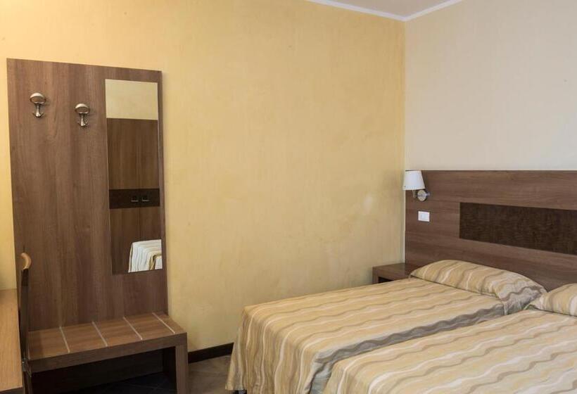 غرفة أساسية, Corte Business