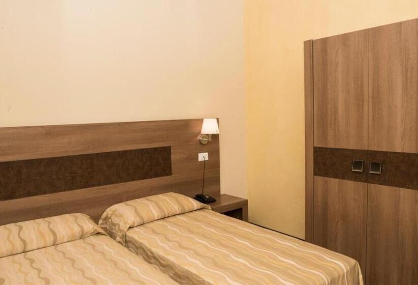 غرفة أساسية, Corte Business