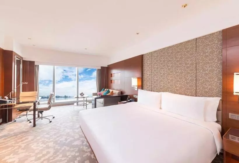 اتاق پریمیوم یک تخته, Crowne Plaza Macau, An Ihg