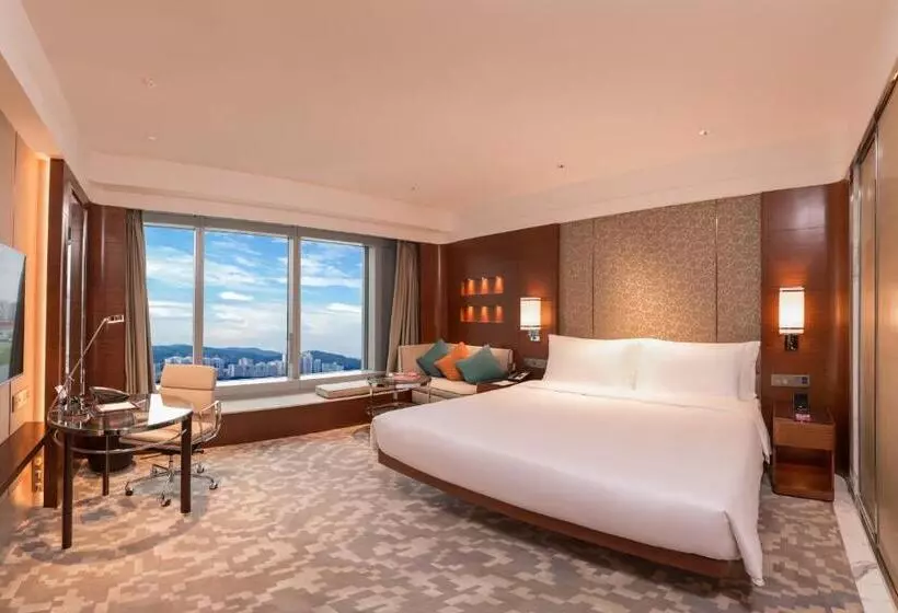 اتاق استاندارد با تخت بزرگ, Crowne Plaza Macau, An Ihg