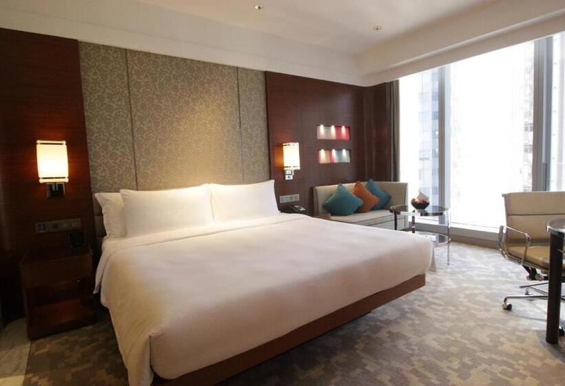 带大床的标准间, Crowne Plaza Macau, An Ihg