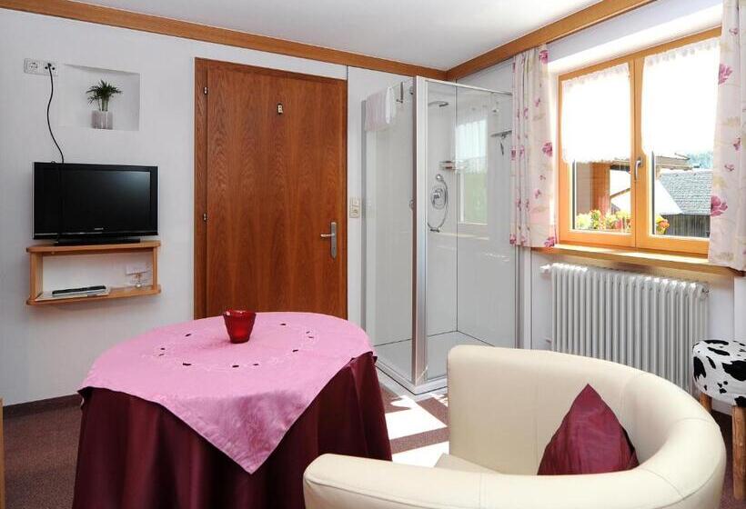 غرفة قياسية فردية مزودة بشُرفة, Frühstückspension Rüf