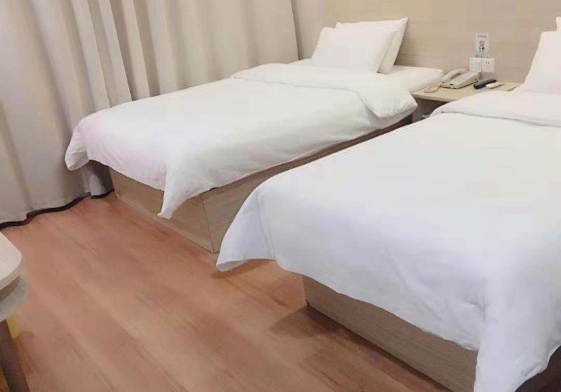 家庭间, Hanting Hotel Shanghai Zhenping Road Railway Station