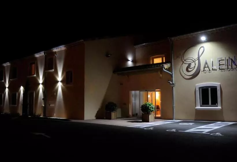 スタンダード４人部屋, La Saleine