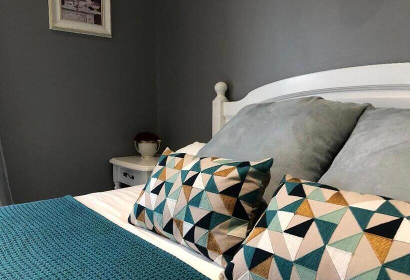 חדר סטנדרט, Acquaviva