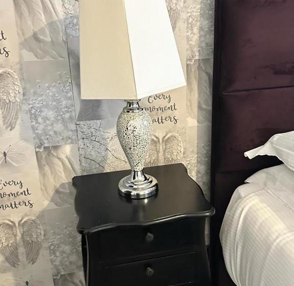Номер Стандарт, The Swan Inn Salisbury