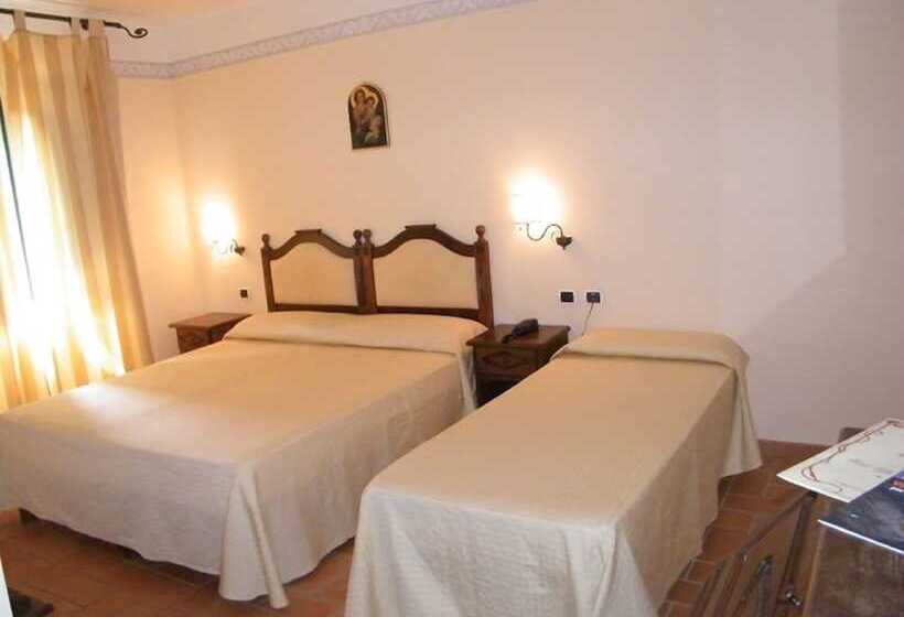 اتاق کلاسیک سه تخته, Villa Delle Meraviglie