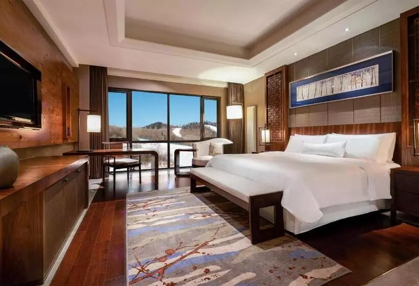 キングサイズベッドのエクゼクティブルーム, The Westin Changbaishan Resort