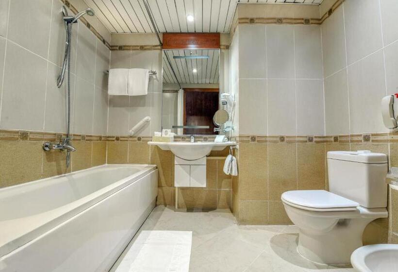 اتاق لوکس با چشم‌انداز دریا, Tolip Hotel Alexandria