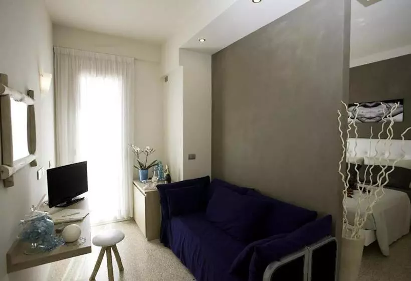سوییت جونیور, Villa Irma