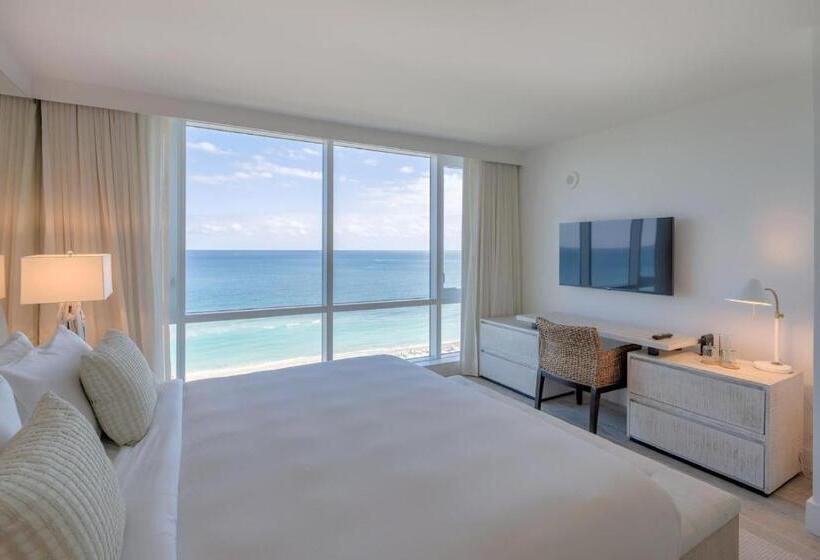 Apartamento 2 Dormitórios, Luxurious Private Condo At 1 Hotel & Homes   1545