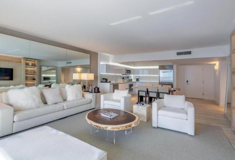 Apartamento 2 Dormitórios, Luxurious Private Condo At 1 Hotel & Homes   1545