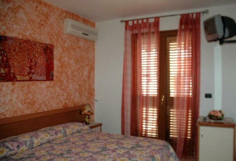 バルコニー付きスタンダードルーム, B&b Marina