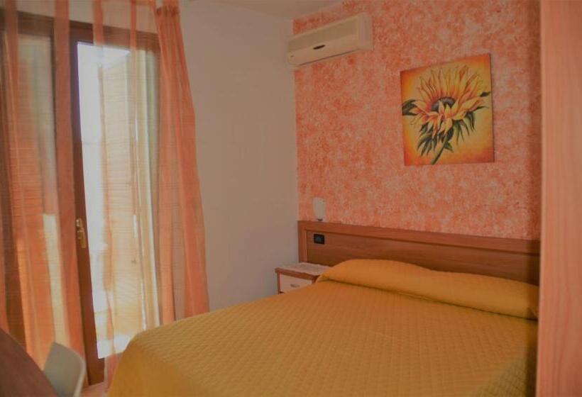 バルコニー付きスタンダードルーム, B&b Marina