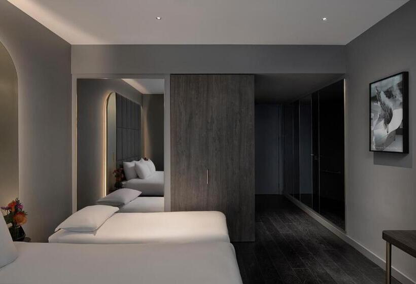 Номер Стандарт Трехместный, Amano Covent Garden