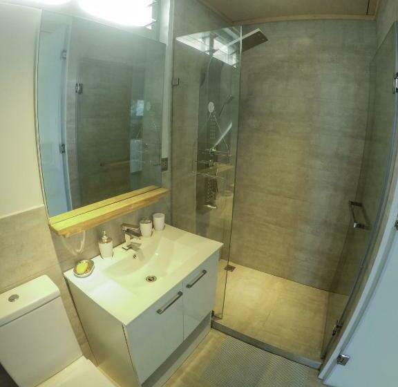 Standard Bungalow, Aore Breeze