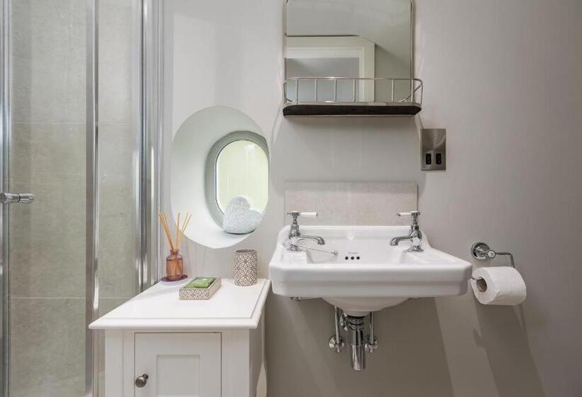 Casa 4 Quartos, Hilltop Snug Cosy Family Home In Bustling Town Of Pateley Bridge In The Yorkshire Dales   Book The C