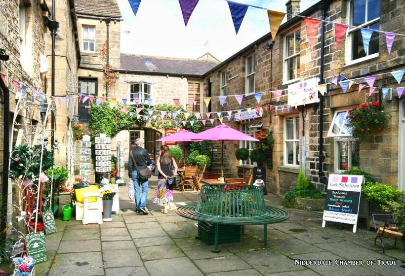 בית, 4 חדרי שינה, Hilltop Snug Cosy Family Home In Bustling Town Of Pateley Bridge In The Yorkshire Dales Book The C