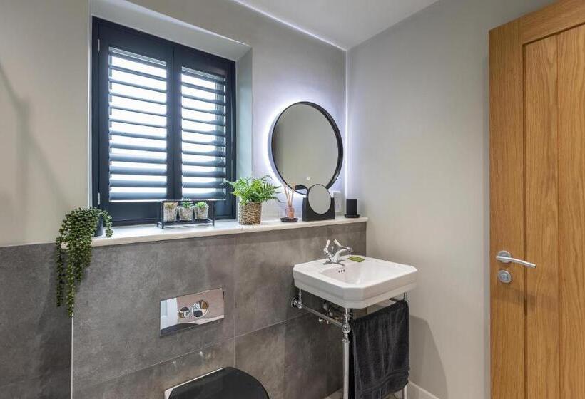 בית, חדר שינה 1, Hilltop Snug Cosy Family Home In Bustling Town Of Pateley Bridge In The Yorkshire Dales Book The C