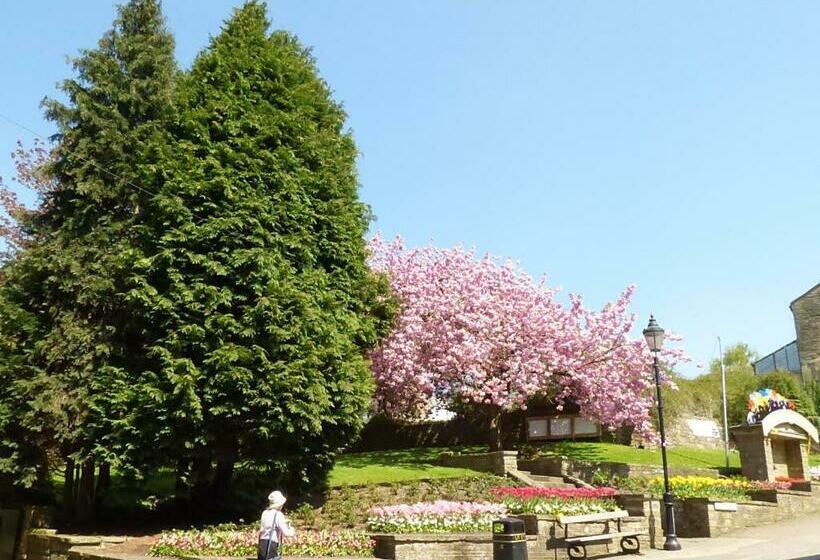 בית, 4 חדרי שינה, Hilltop Snug Cosy Family Home In Bustling Town Of Pateley Bridge In The Yorkshire Dales Book The C