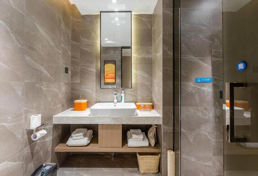 Номер Superior, Atour X Hotel Xiamen Zhongshan Road Ferry Wharf