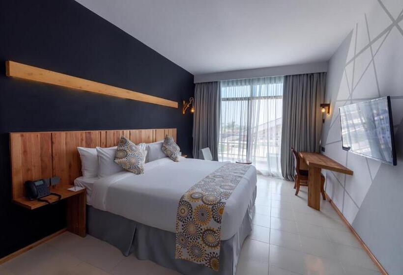 اتاق استاندارد با تخت بزرگ, Giraffe Beach