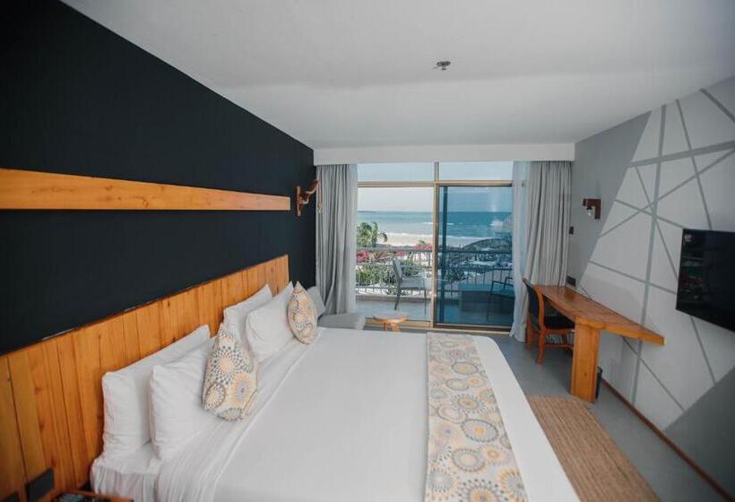 اتاق استاندارد با تخت بزرگ, Giraffe Beach