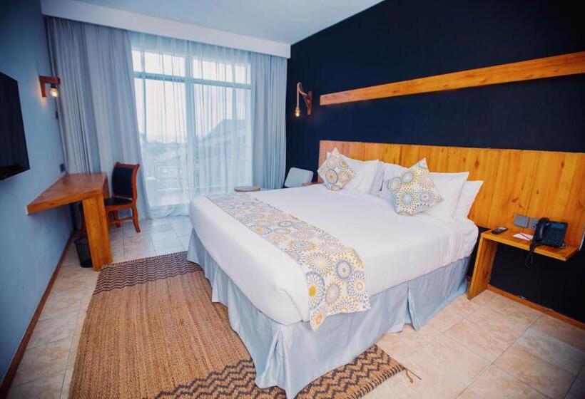 اتاق استاندارد با تخت بزرگ, Giraffe Beach