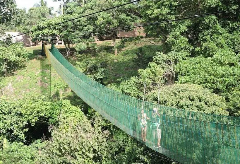Perhehuone, The Duyan House At Sinagtala Resort