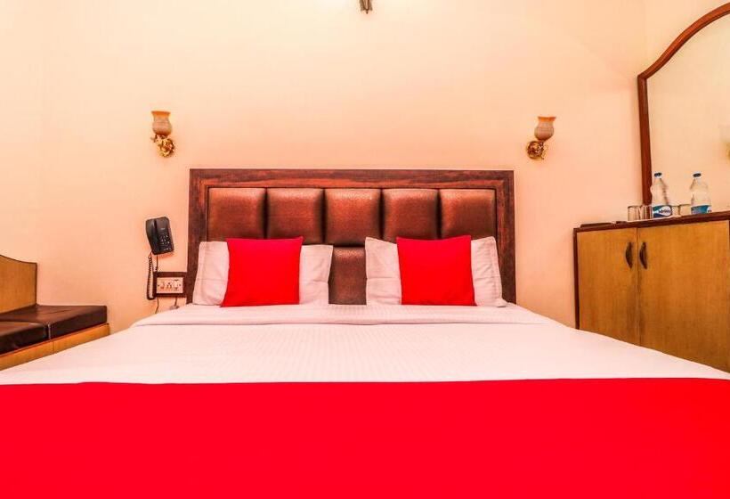 Classic Kolmen Hengen Huone, Gopal Ji Resorts