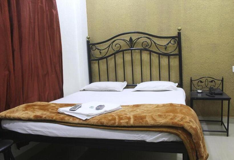 اتاق سوپریور, Preetam Aurangabad