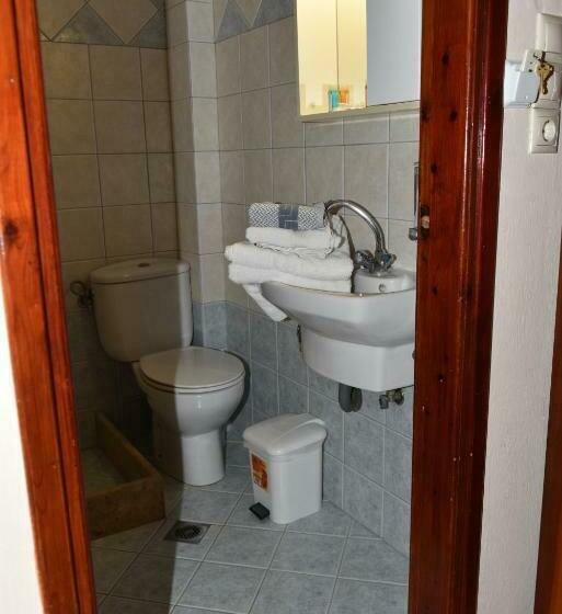 Habitación Estàndard Individual, 40 Platania