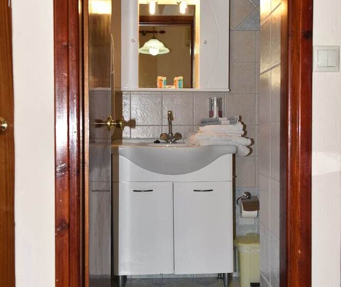 Habitación Estàndard Individual, 40 Platania