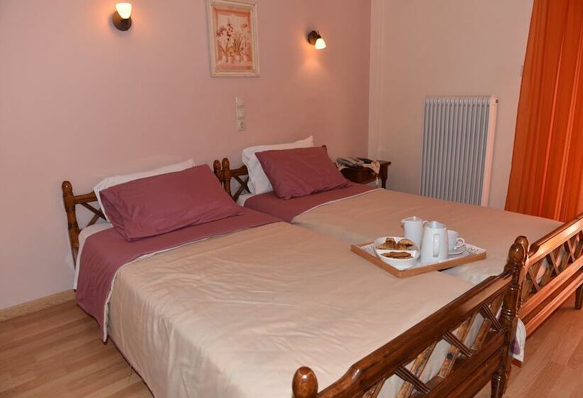 اتاق استاندارد, 40 Platania