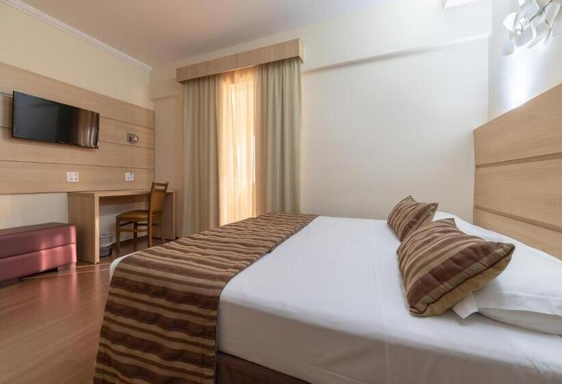 Полулюкс, Faro Hotel Atibaia