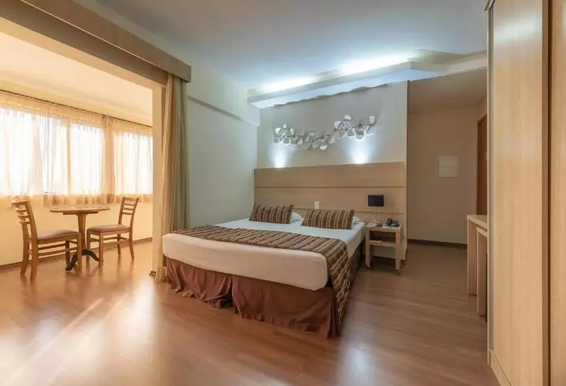Juniorsviitti, Faro Hotel Atibaia