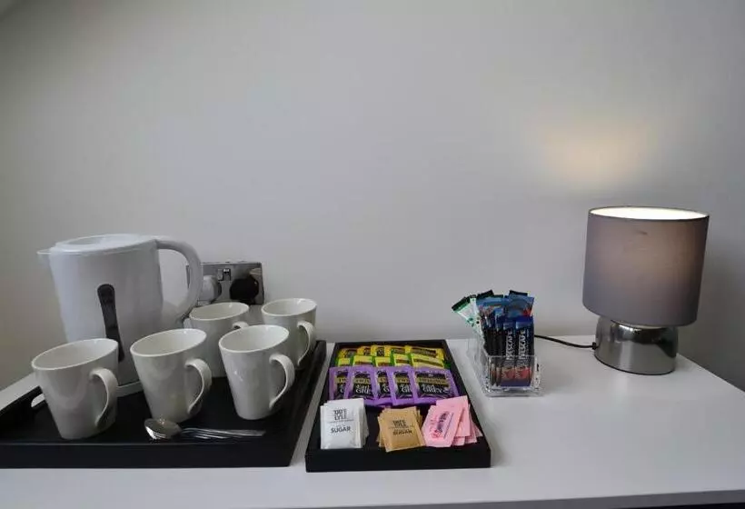 デラックスファミリールーム, 33