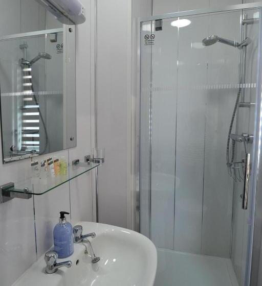 חדר סטנדרט, 33