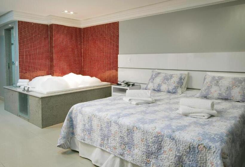 标准间带漩涡浴缸, Brisa Tower