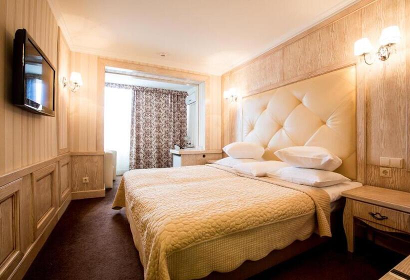 חדר סופריור, Bukovyna