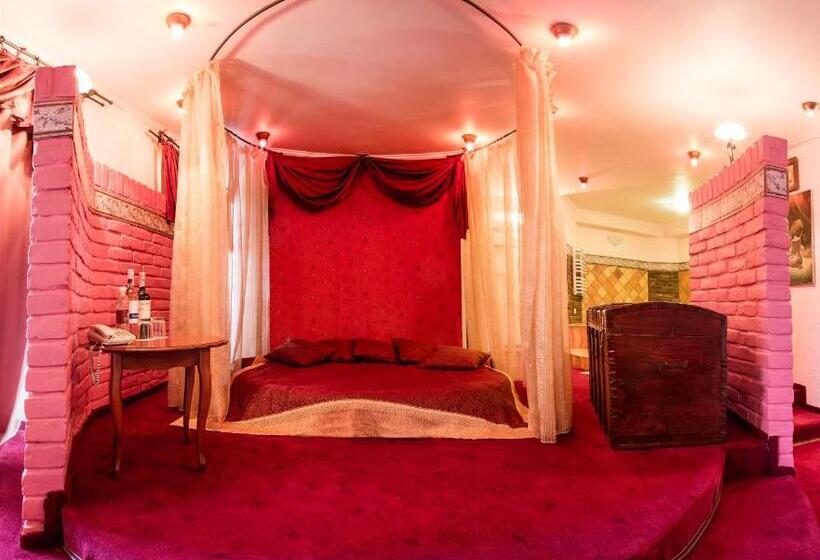 סוויטת ג'וניור, Bukovyna