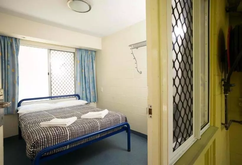 バス共有のスタンダードルーム, Yha Cairns Central