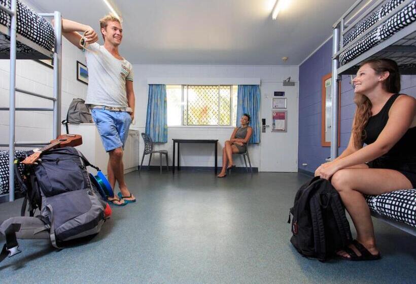 공동 객실, Yha Cairns Central