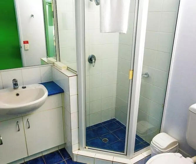 ファミリールーム, Yha Cairns Central