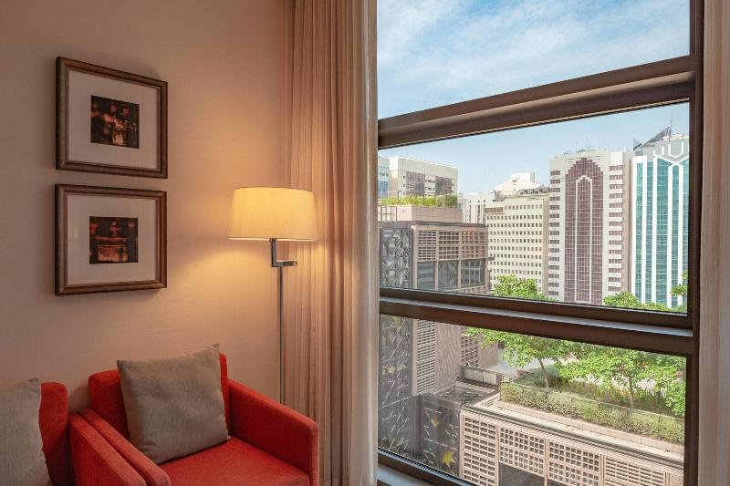 キングサイズベッドのスタンダードルーム, Courtyard By Marriott World Trade Center, Abu Dhabi