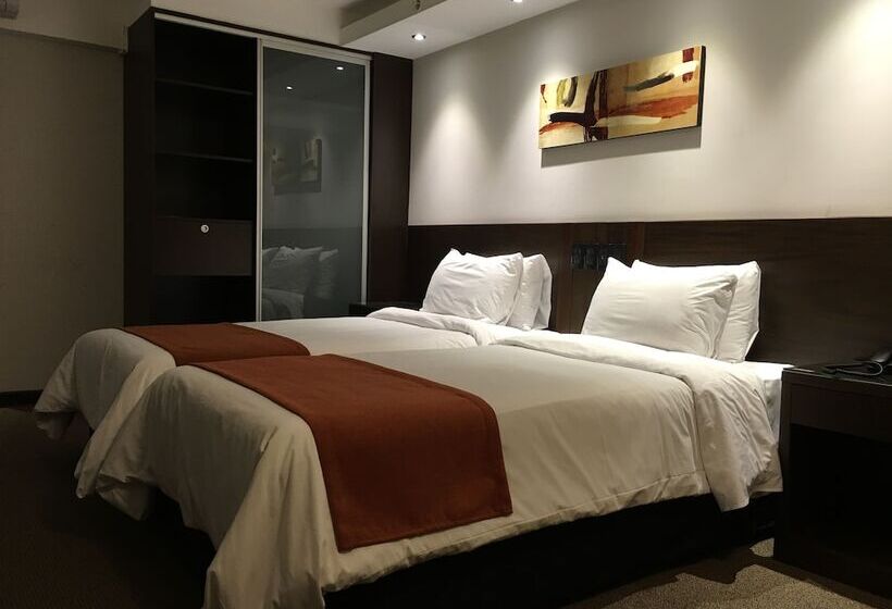 スタンダードルーム, Crystal Tower