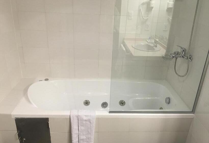 スイート, Crystal Tower