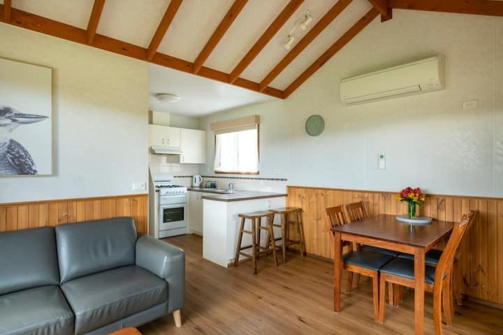 غرفة عائلية, Daysy Hill Country Cottages