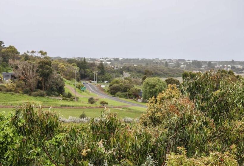 带按摩浴盆的套房, Daysy Hill Country Cottages