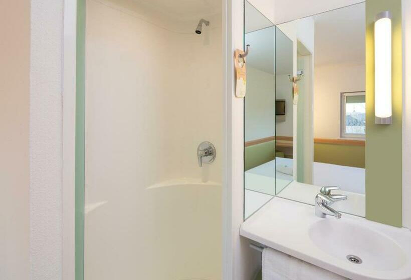 Номер Стандарт Трехместный, Ibis Budget Southampton Centre